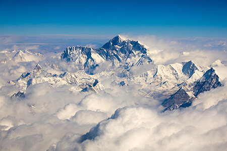 mount everest in the clouds